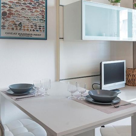 Costa 7A Apartment Alghero Bagian luar foto