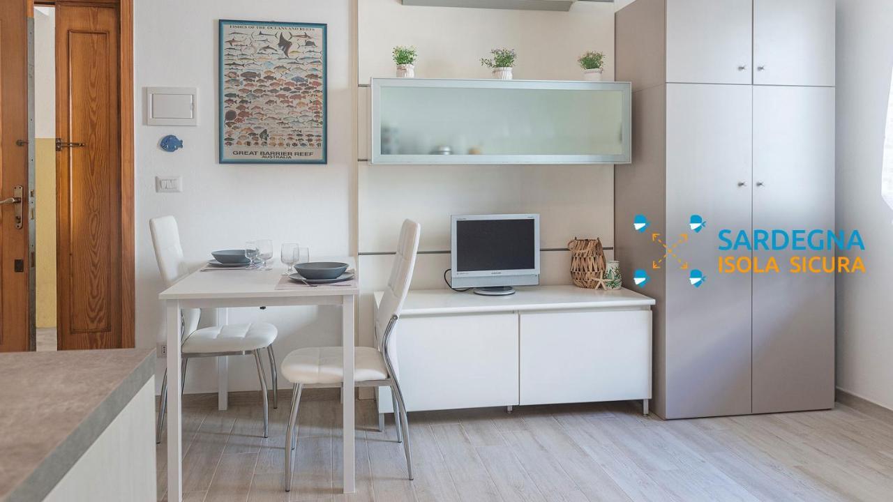 Costa 7A Apartment Alghero Bagian luar foto